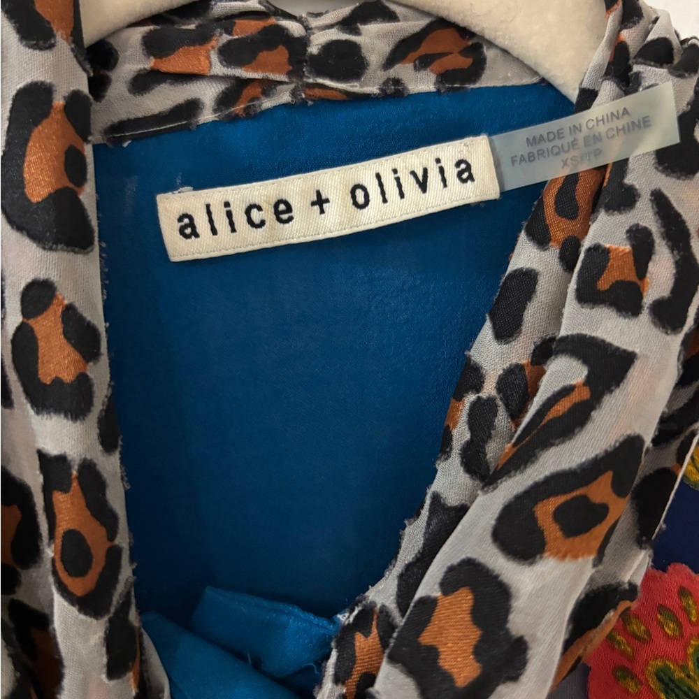 Alice + Olivia Multicolor Leopard and Floral Blouse - Picture 4 of 5